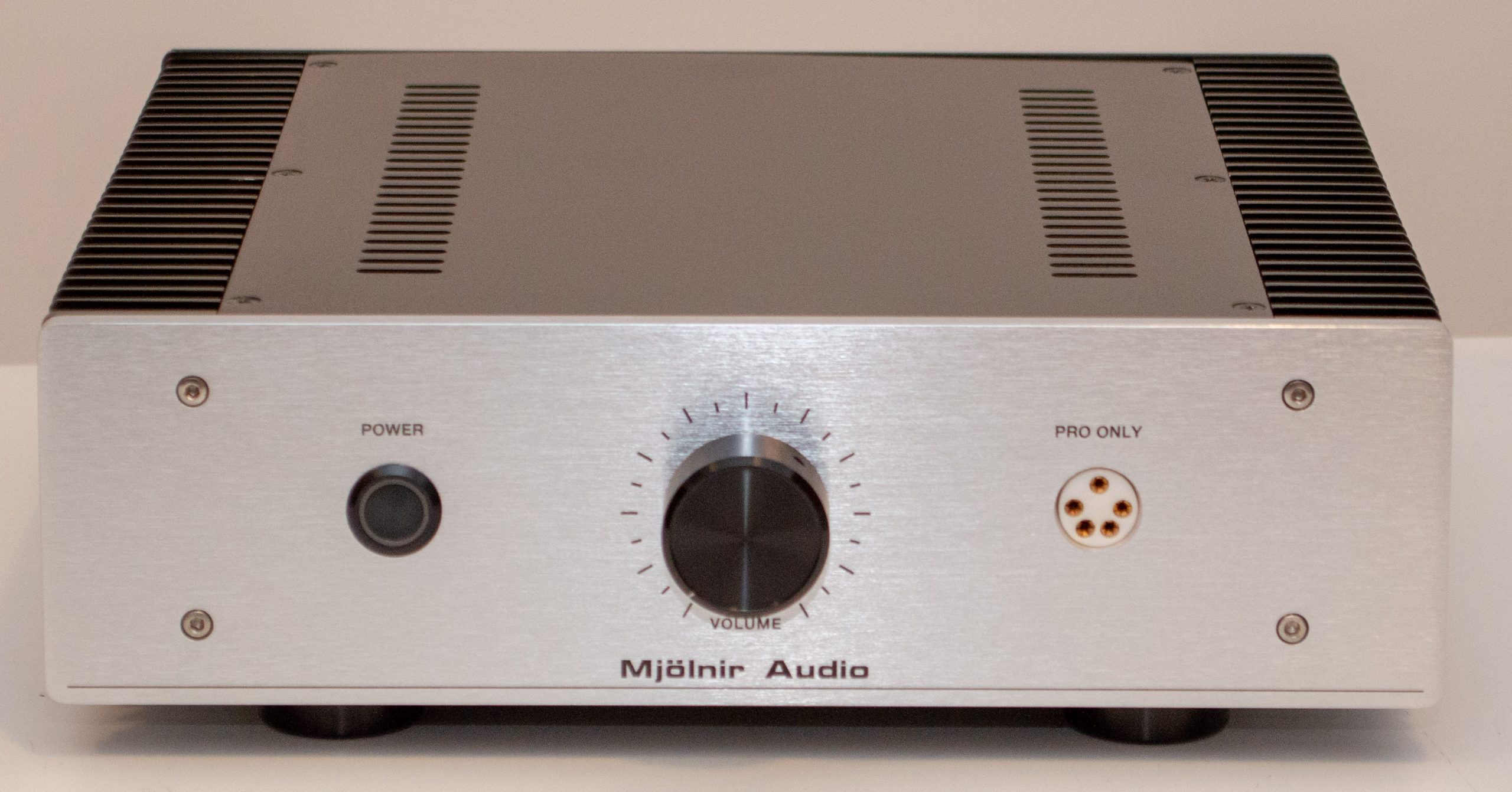 Used and special one-off amplifiers – Mjölnir-Audio